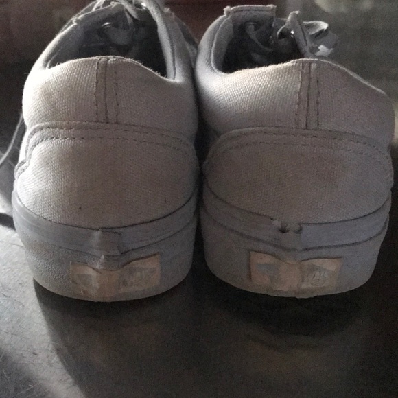 Vans - Picture 2 of 2